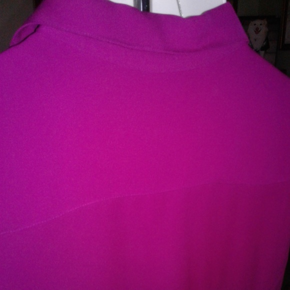 💕 Theory 💯% Silk Button Down Blouse 💕 - Picture 6 of 8